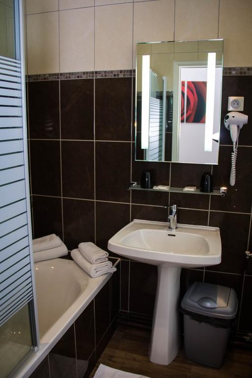 Hotel Memorial Saint-Quentin  Habitación foto